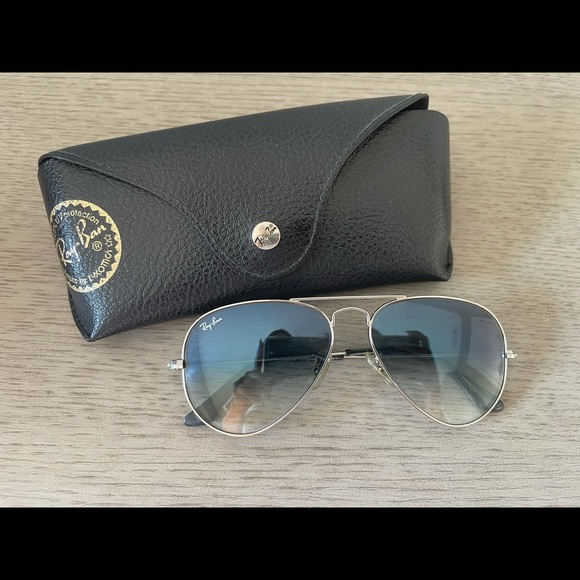 Ray Ban Women’s Sunglasses - Picture 1 of 4